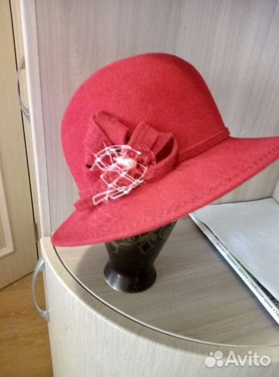 Шляпа фетровая женская