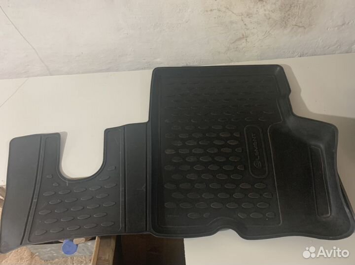 Комплект ковриков салонных Kaptur