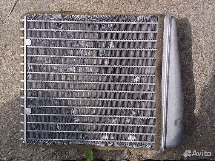 Радиатор печки Ниссан Тиида с11
