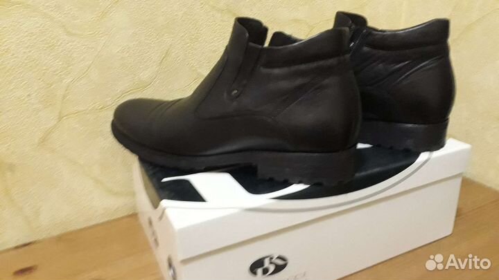 Ботинки мужские зимние 40-41 размер на натур.меху