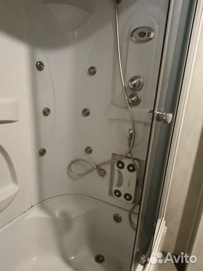 Душевая кабина