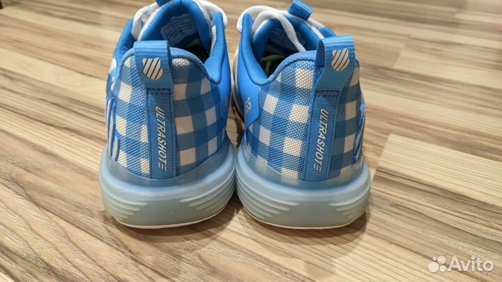 Кроссовки для тенниса k.swiss