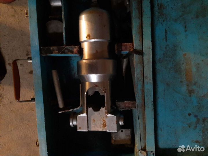 Инструмент гидравлический