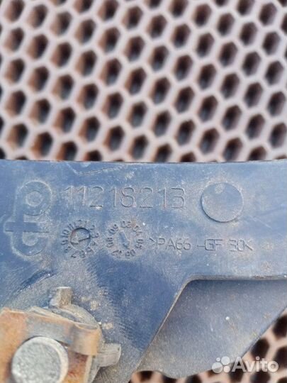 Педаль газа Renault Logan