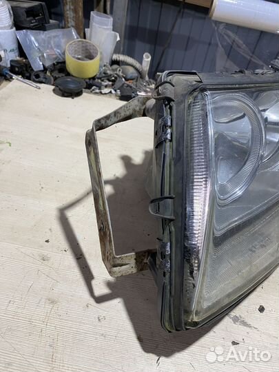 Фара левая УАЗ Патриот