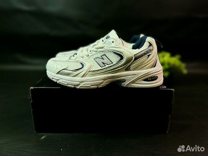 Кроссовки New Balance 530 lux