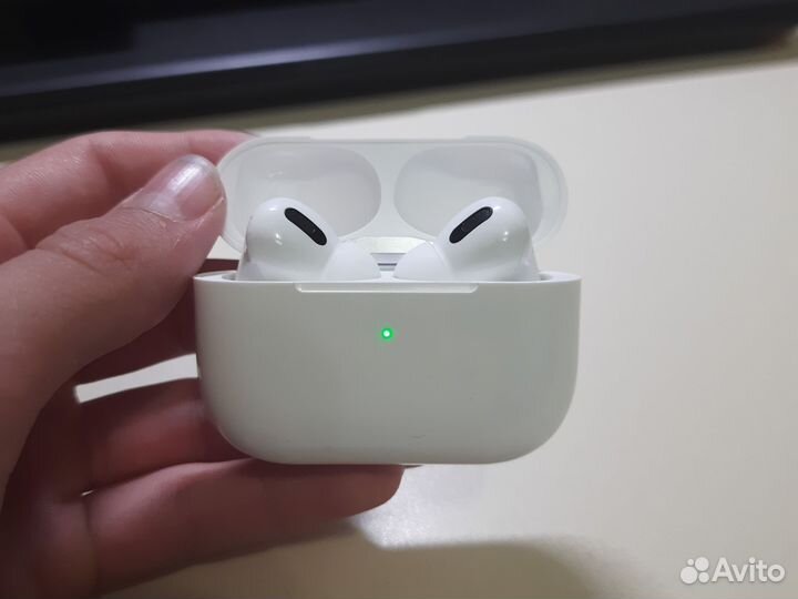 Apple airpods pro