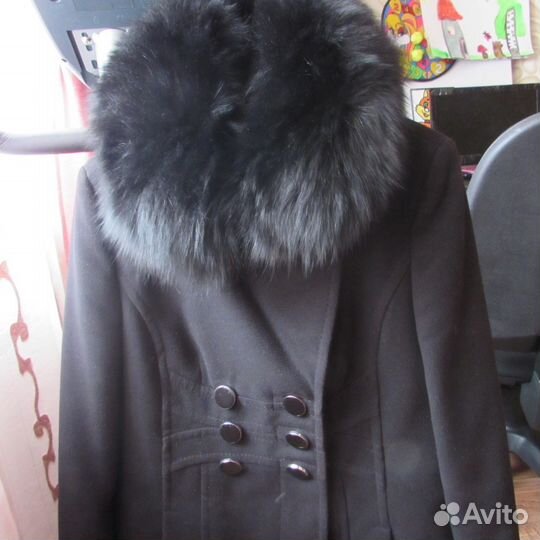 Продам зимнее пальто