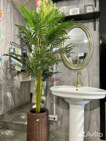 Искусственная пальма