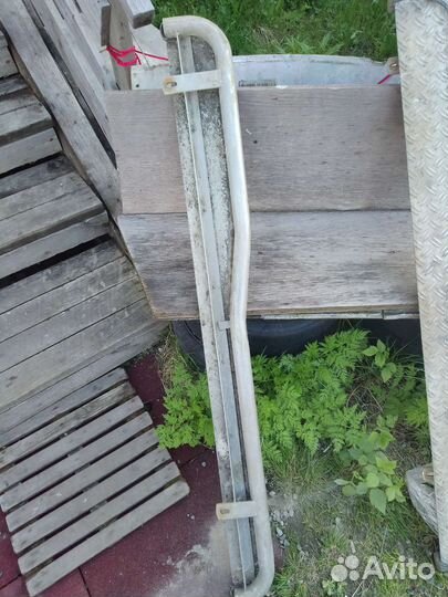 Пороги подножки трубы