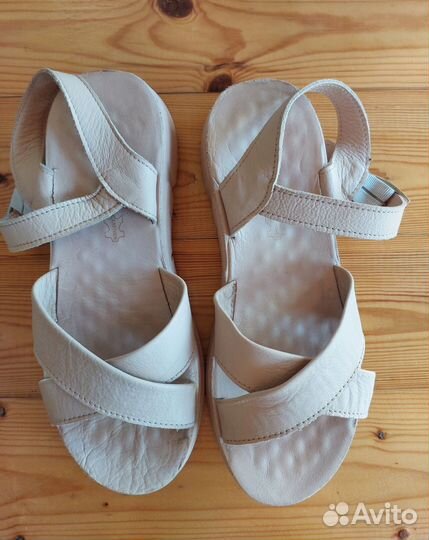 Босоножки натуральная кожа 40 размер