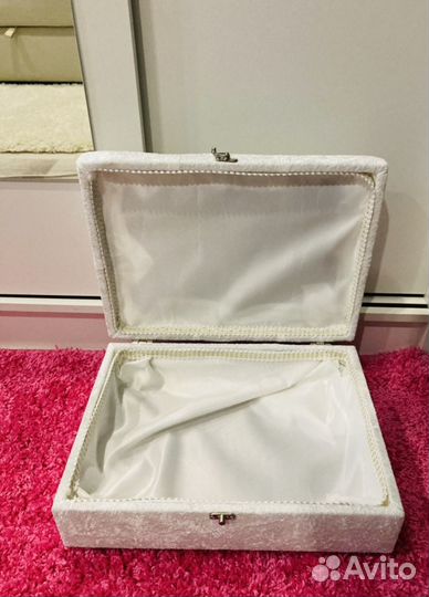 Шкатулка новая