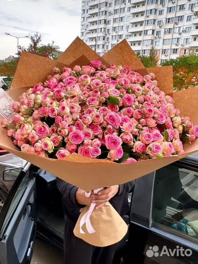 Букет пион розы пионовидные цветы доставка