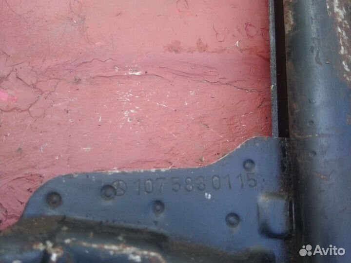 Оригинальный домкрат на Мерседес W107 W123