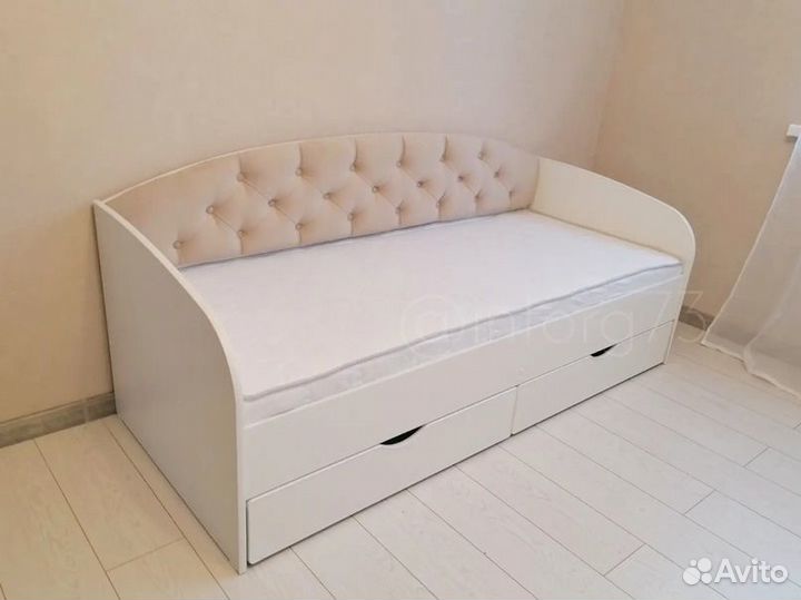 Детская кровать диван
