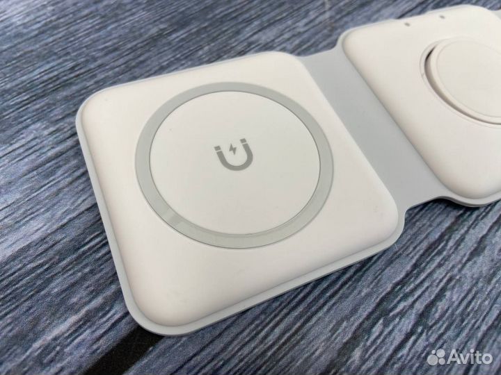 Беспроводная зарядка 3 в 1 magsafe