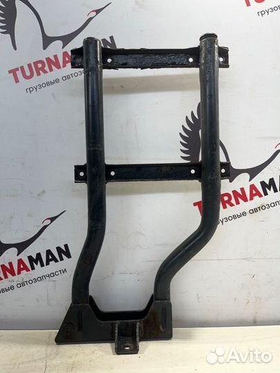 Кронштейн подножки правый Man Tgm 18.250