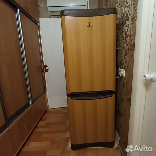 Холодильник бу