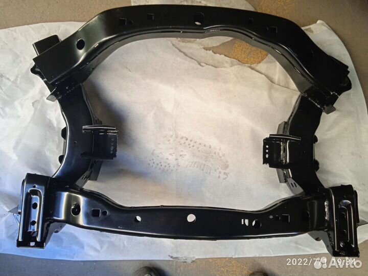 Подрамник передний dodge Challenger LC