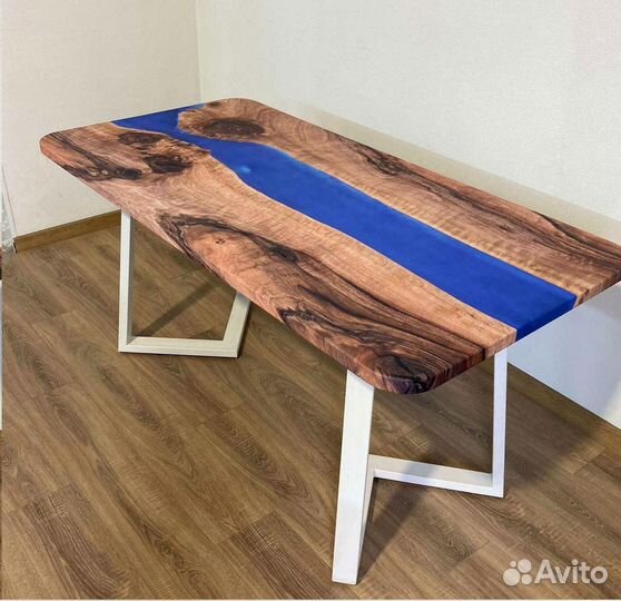 Компьютерный стол 'Fine Fish'