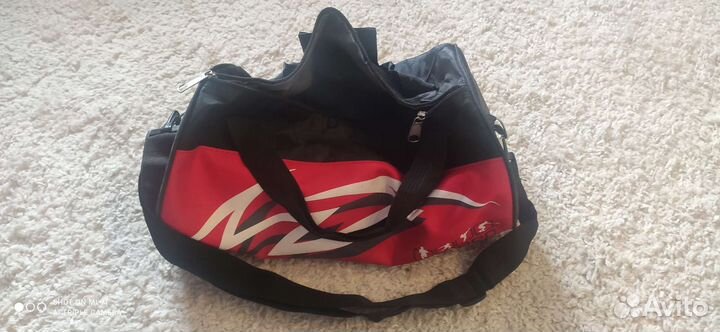 Спортивная сумка