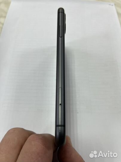 Телефон iPhone 11 128Gb