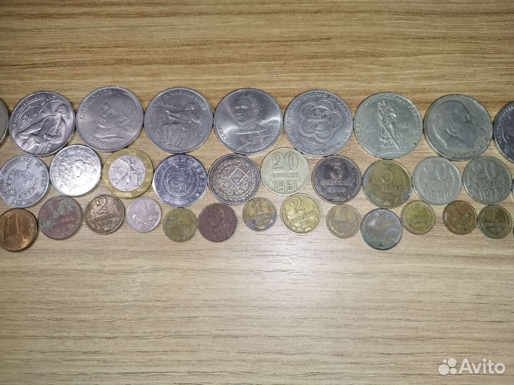 Старые и редкие купюры и монеты