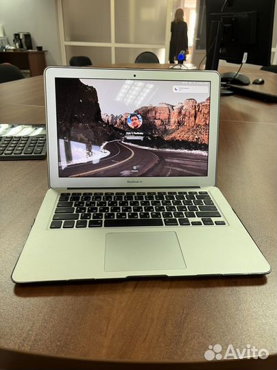 Apple MacBook Air 2017 8gb / 1tb