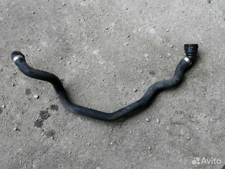 Патрубок системы охлаждения BMW x5 е53
