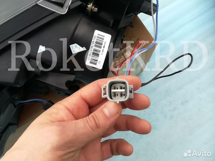 Фары Toyota Camry 40 в Наличии