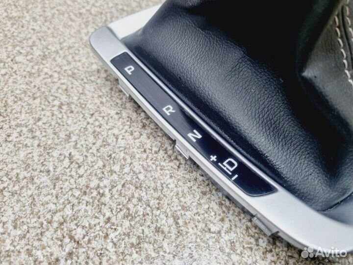 Накладка кпп Geely Atlas 2.4 4G24 AT 2020