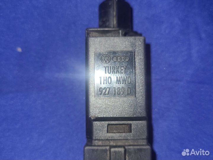 Датчик педали сцепления Audi Volkswagen