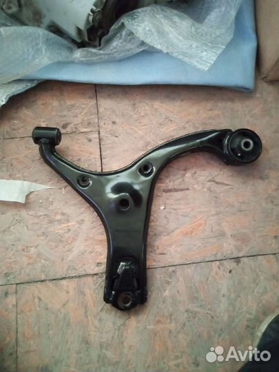 Рычаг правый на hyundai