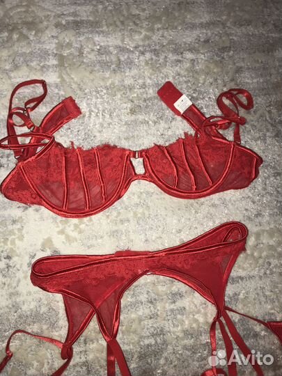 Комплект нижнего белья 42 р. S