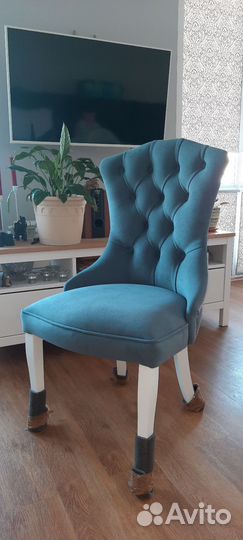 Стулья новые кухонные мягкие