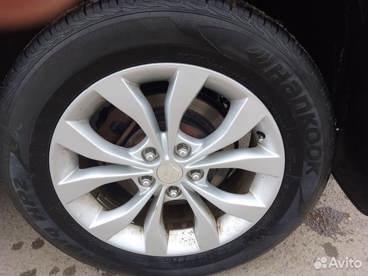 Hankook AH11 225/60 R17