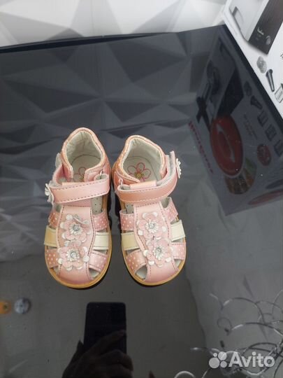 Сандалии для девочки 21 размера