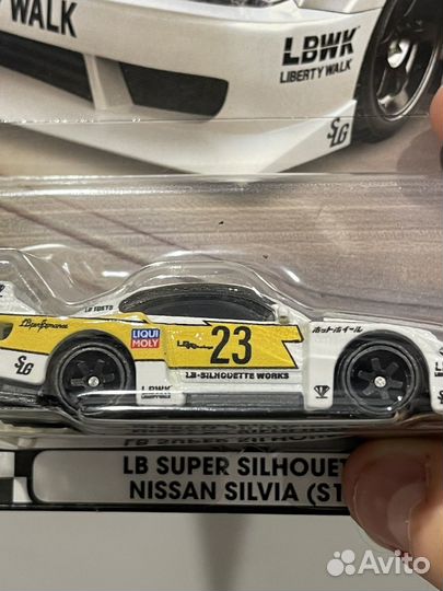 Hot wheels nissan silvia s15 lbwk