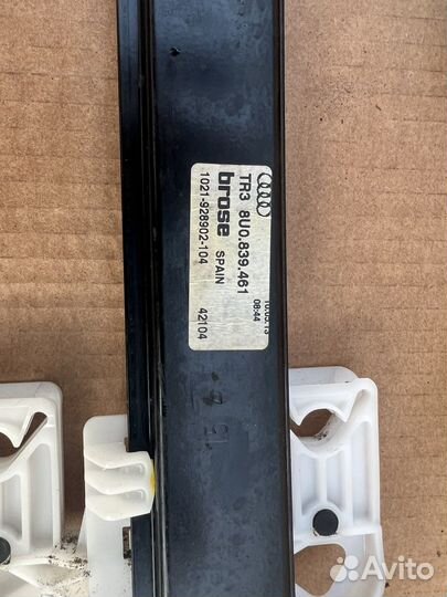 Стеклоподьмник задний левый Audi Q3 8U