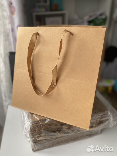 Бумажный пакет с квадратным дном торта/подарка