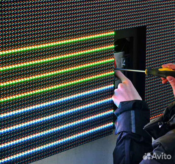 Монтаж/обслуживание светодиодных видеоэкранов