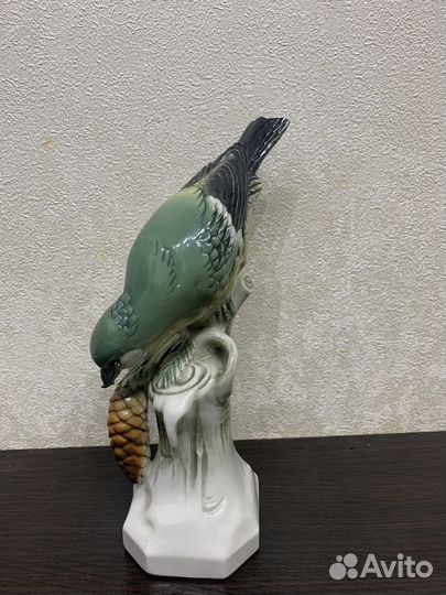 Клест с шишкой Alteste Volkstedt