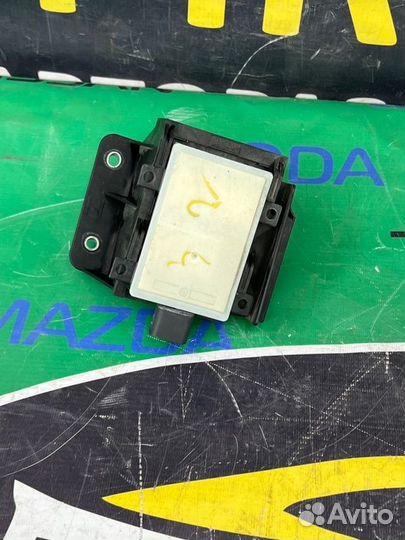 Датчик слепых зон задний левый Genesis Gv80 1