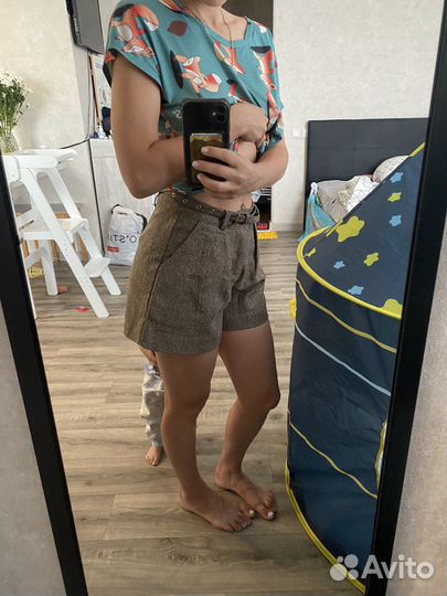 Одежда женская шорты