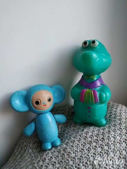 Чебурашка и Крокодил Гена игрушки СССР клеймо