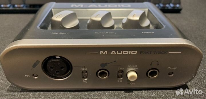 Звуковая карта M-audio Fast track