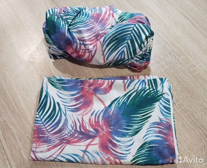 Простынь на резинке, наволочка в детскую кроватку