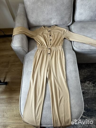 Комбинезон женский s-размер