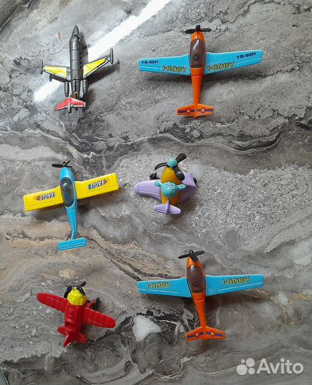 Игрушки из киндера 90-е годы