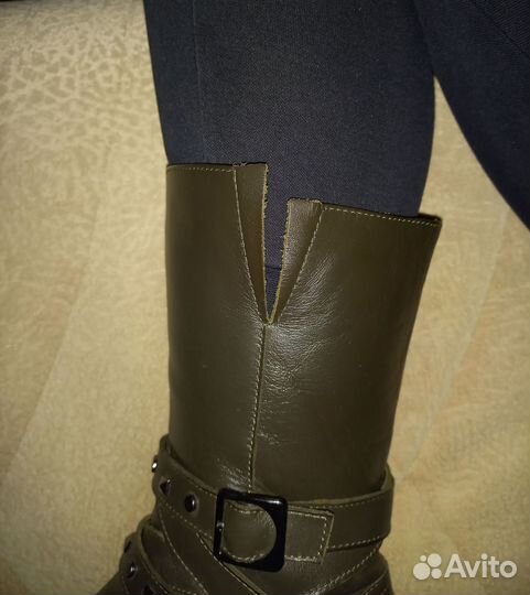 Новые зимние кожаные полусапожки 39р